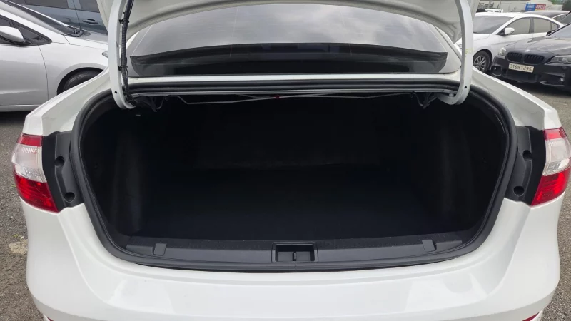 Renault SM3