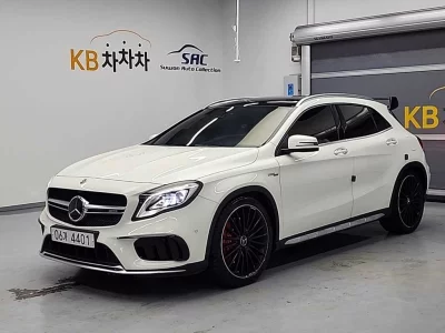 Mercedes-Benz GLA-Class