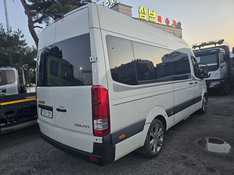 Hyundai H1