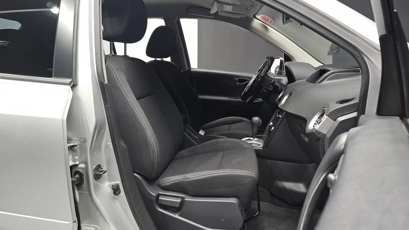 Renault QM5