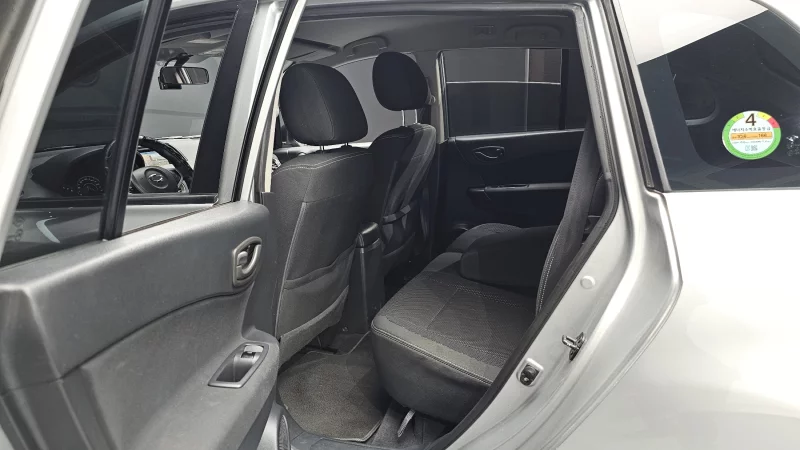 Renault QM5