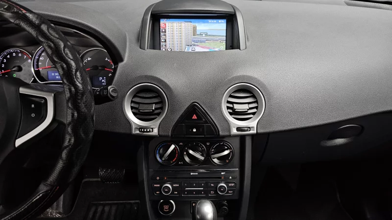 Renault QM5