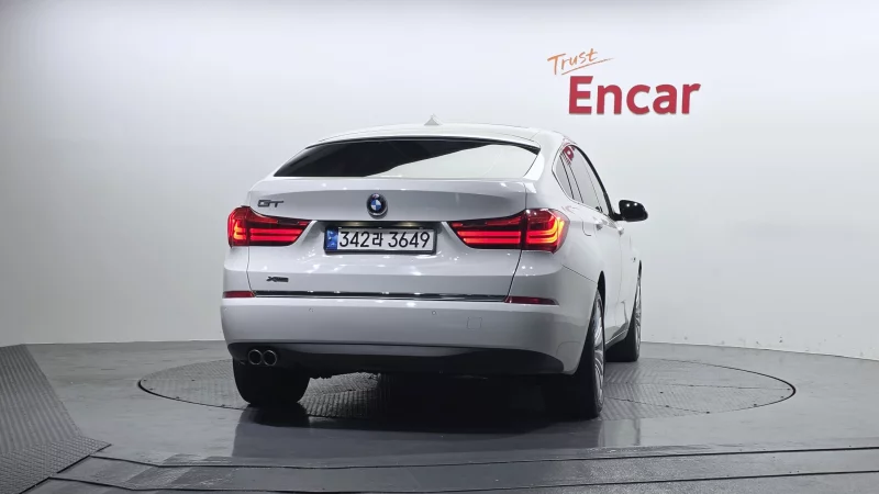 BMW 5-Series Gran Turismo