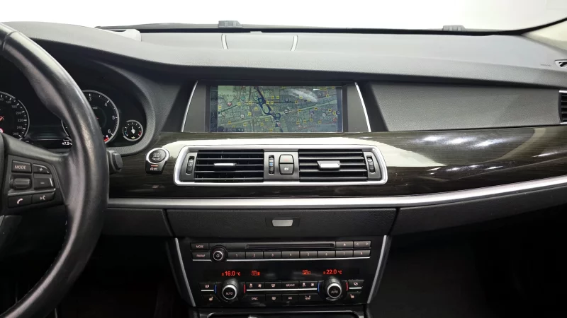 BMW 5-Series Gran Turismo