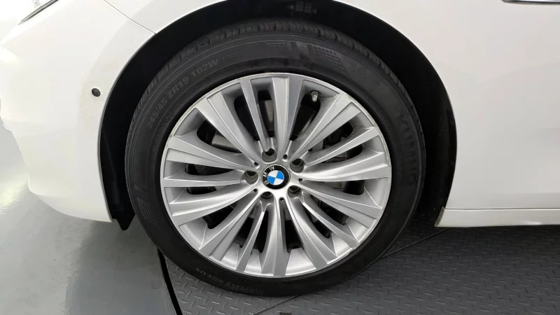 BMW 5-Series Gran Turismo