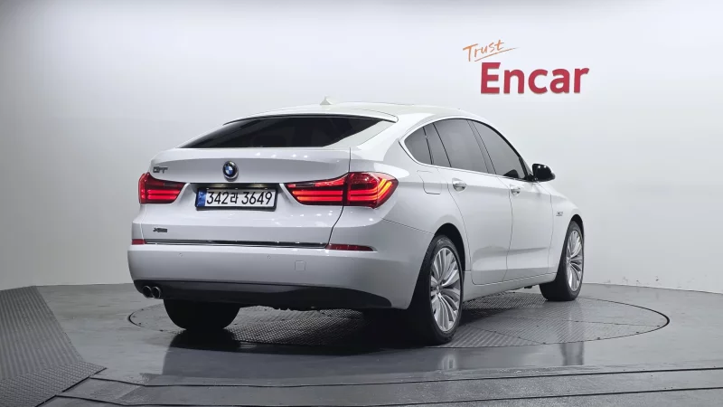 BMW 5-Series Gran Turismo