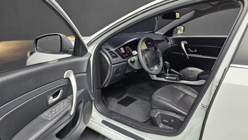 Renault SM5