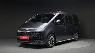 Hyundai Staria