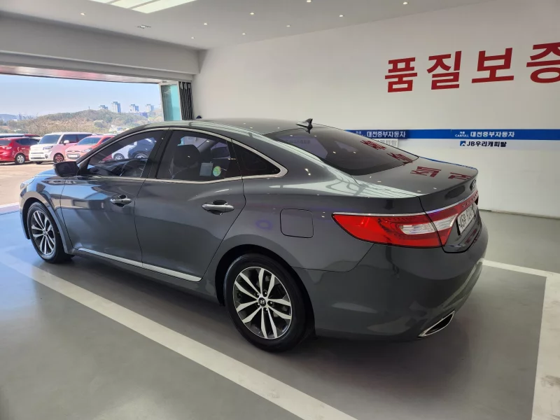 Hyundai Grandeur