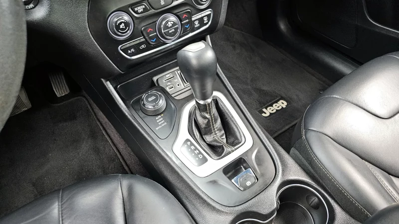 Jeep Cherokee
