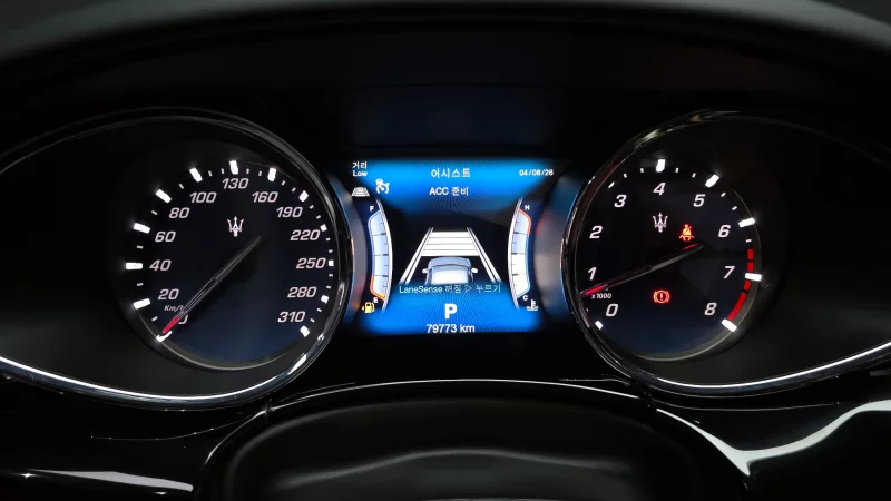 Maserati QUATTROPORTE