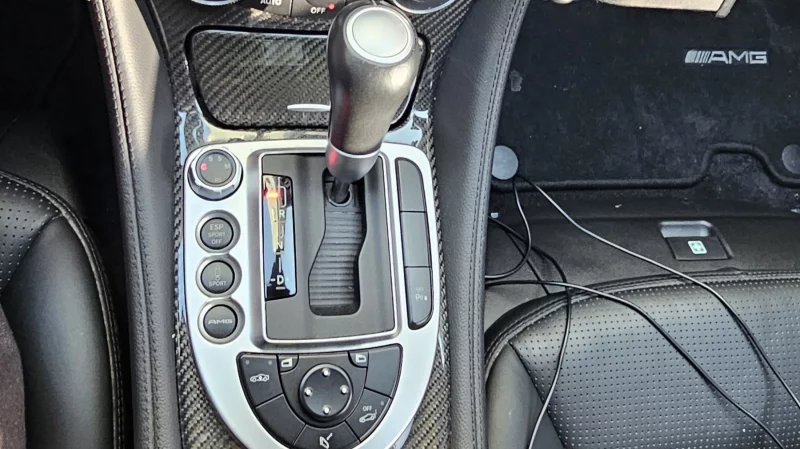 Mercedes-Benz SL-Class