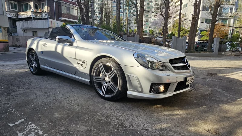Mercedes-Benz SL-Class