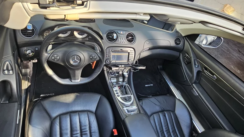 Mercedes-Benz SL-Class