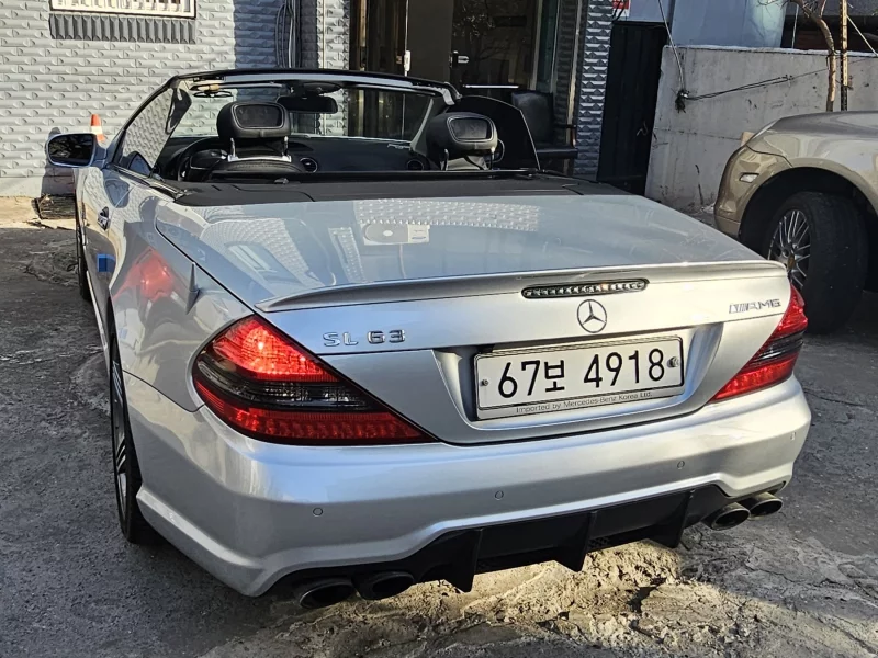 Mercedes-Benz SL-Class