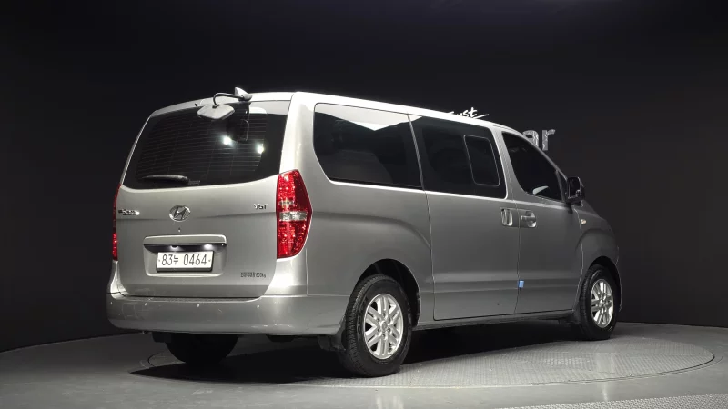 Hyundai Grand Starex