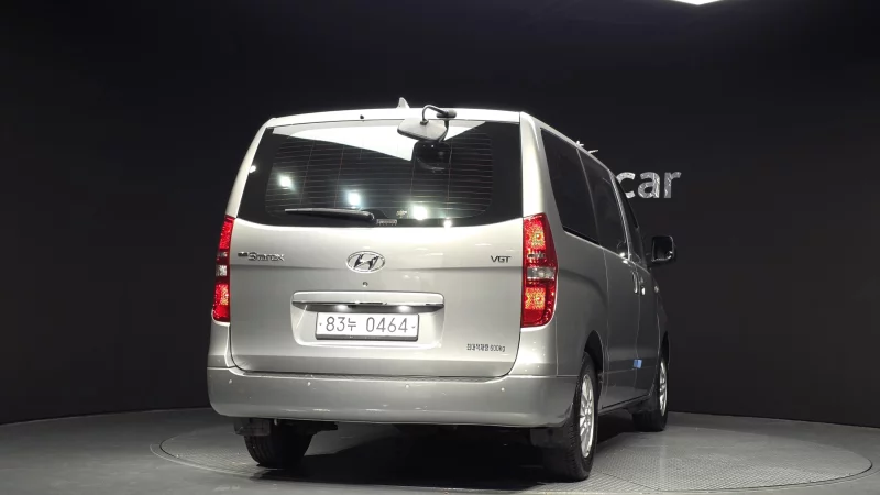 Hyundai Grand Starex