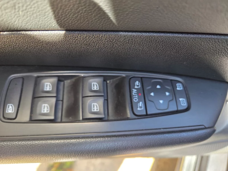 Renault SM6
