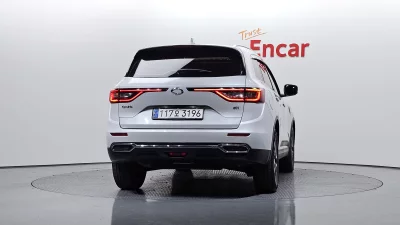 Renault QM6