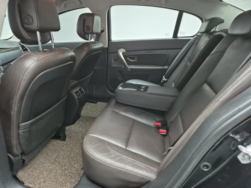 Renault SM5