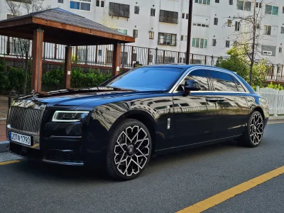 Rolls-Royce GHOST