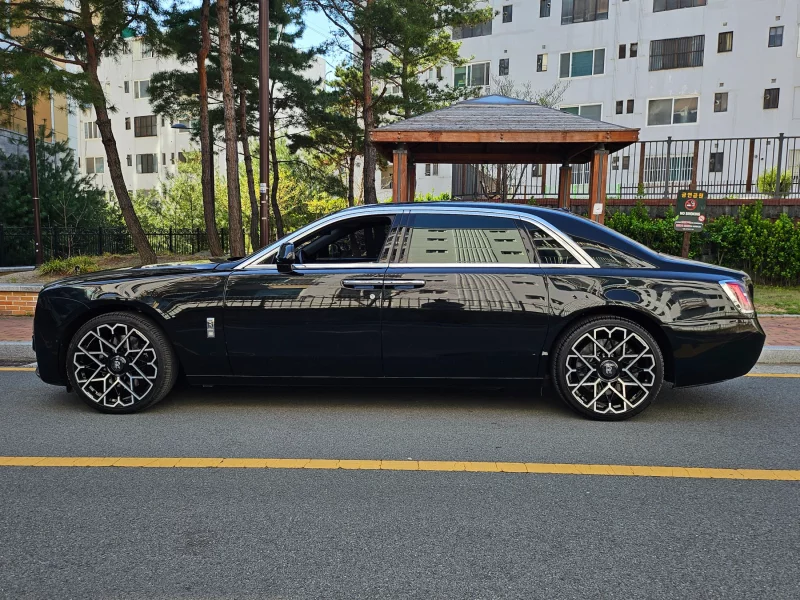 Rolls-Royce GHOST