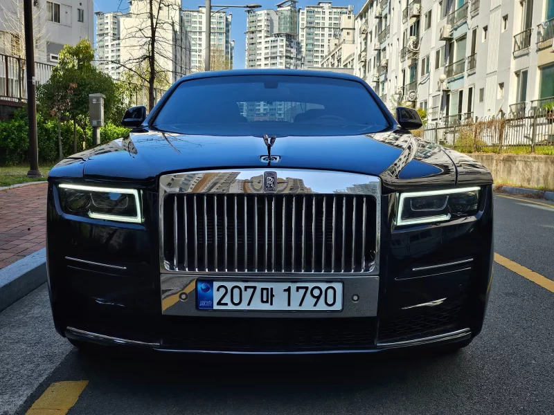 Rolls-Royce GHOST