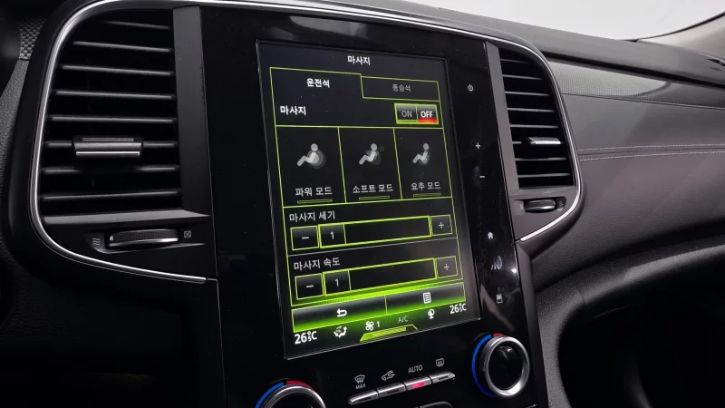 Renault SM6
