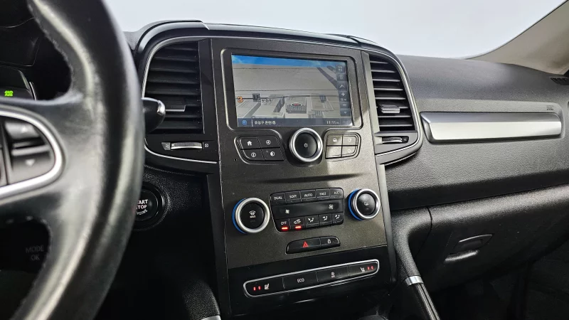 Renault QM6