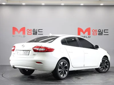 Renault SM3