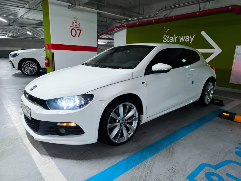Volkswagen SCIROCCO