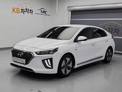 Hyundai Ioniq