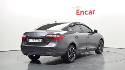 Renault SM3