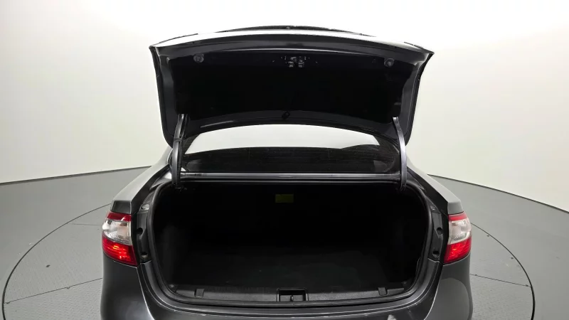 Renault SM3