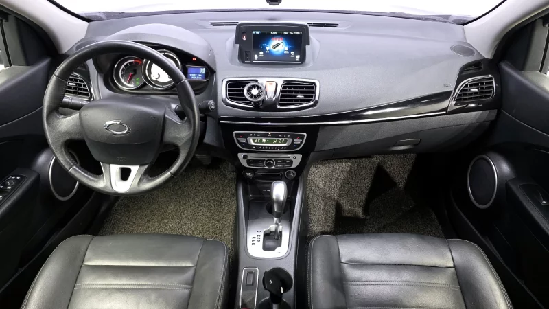 Renault SM3