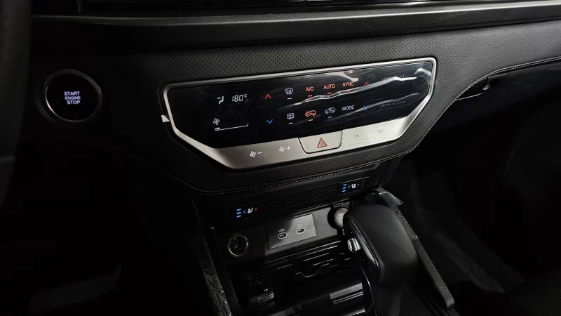 SsangYong Rexton Sports Khan