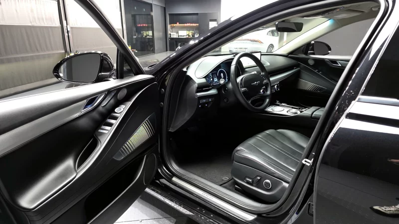 Genesis Electrified G80