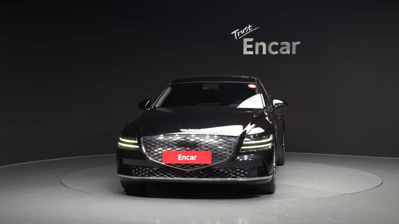 Genesis Electrified G80