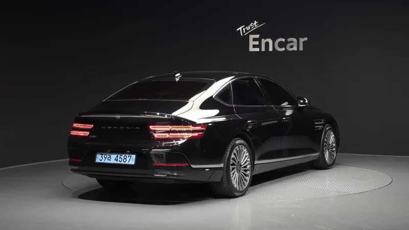 Genesis Electrified G80