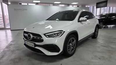 Mercedes-Benz GLA-Class