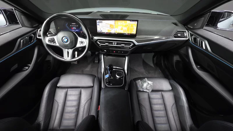 BMW i4
