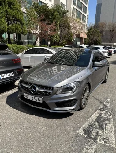 Mercedes-Benz CLA-Class