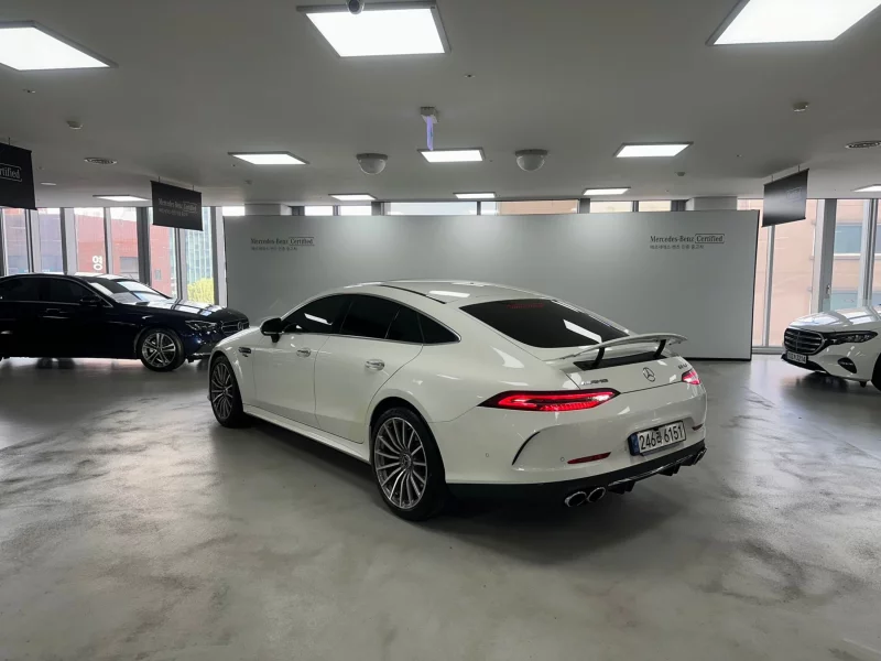 Mercedes-Benz AMG GT