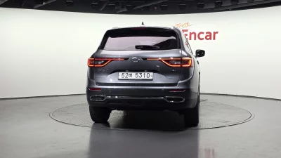 Renault QM6