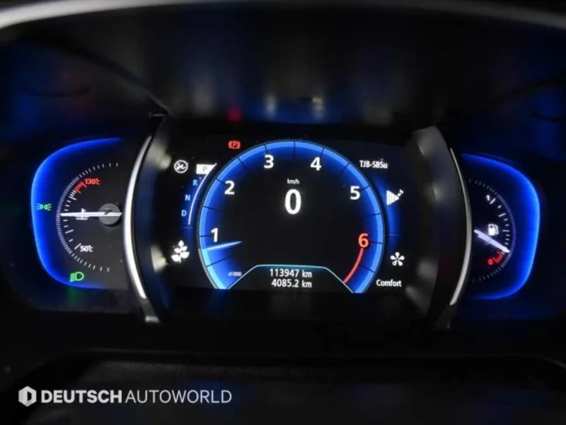 Renault SM6