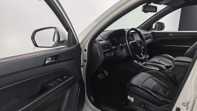 SsangYong Rexton Sports Khan