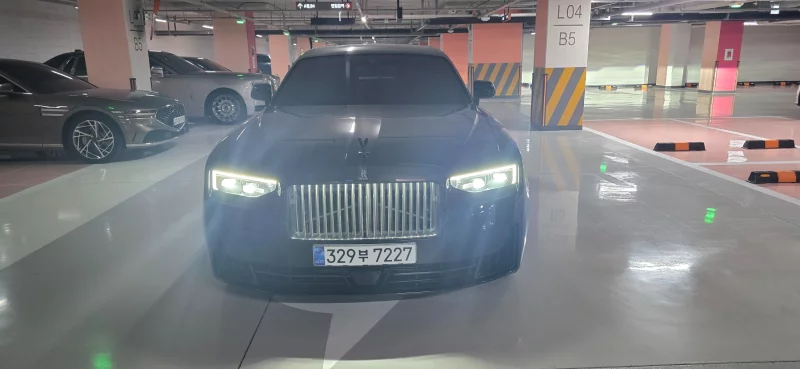 Rolls-Royce GHOST