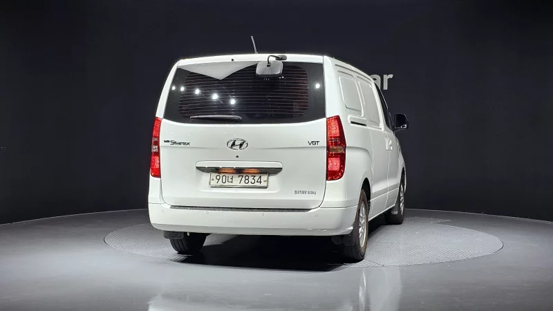 Hyundai Grand Starex