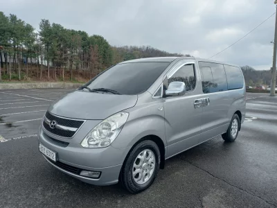 Hyundai Grand Starex