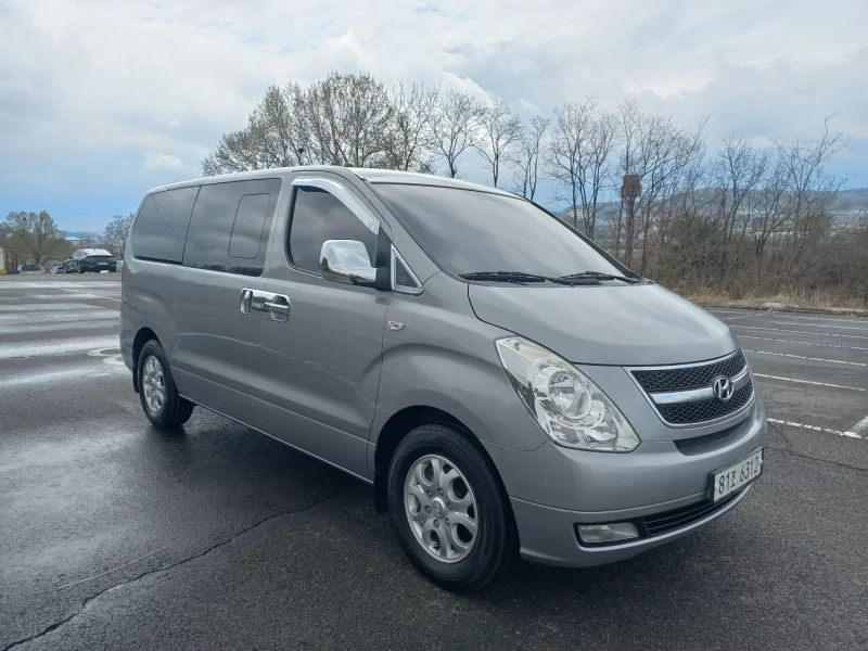 Hyundai Grand Starex